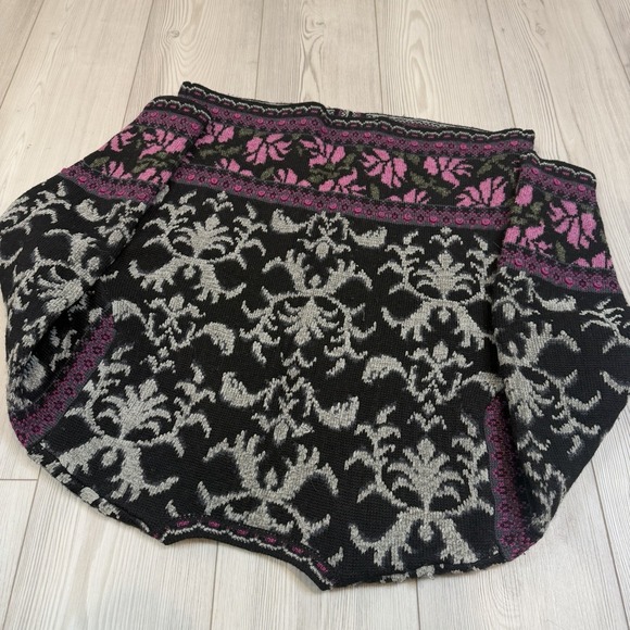 VTG Skyr Women's Wool Blend Cardigan Sweater Medium Floral Nordic Isle - Picture 10 of 10